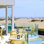 Eden Hotel 3*