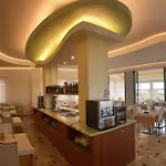 Eden Отель 3*