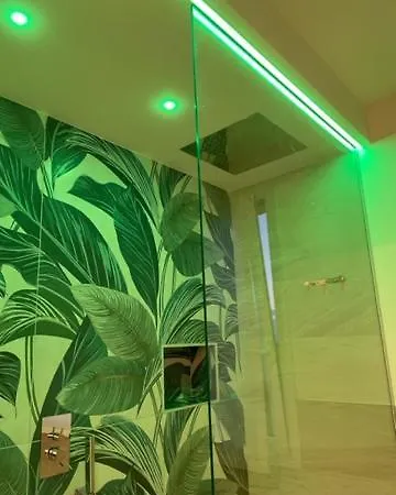 Eden 3*